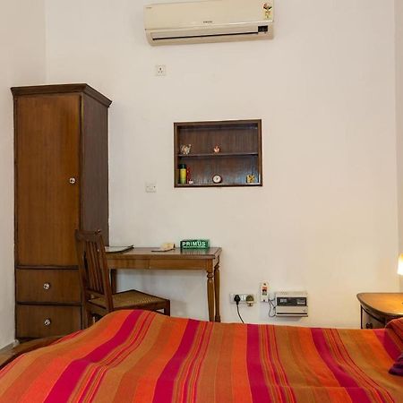 Eleven Bed & Breakfast New Delhi Exterior foto